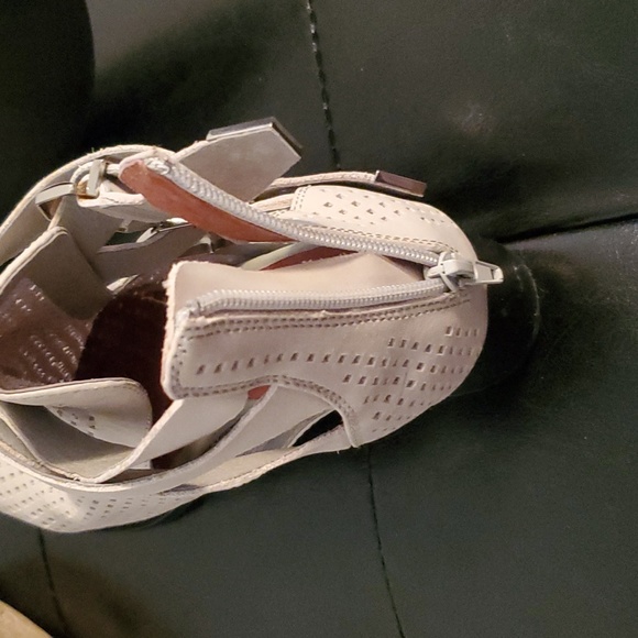 Like new,Ibiza by Jeffrey Campbell. Perforated supersoft leather bootie. - Picture 3 of 4